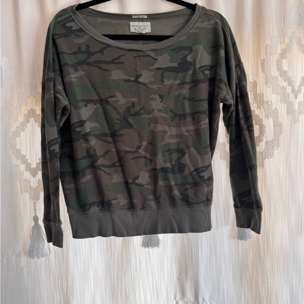 Camouflage Long Sleeve slightly cropped size medium Ralph Lauren cotton